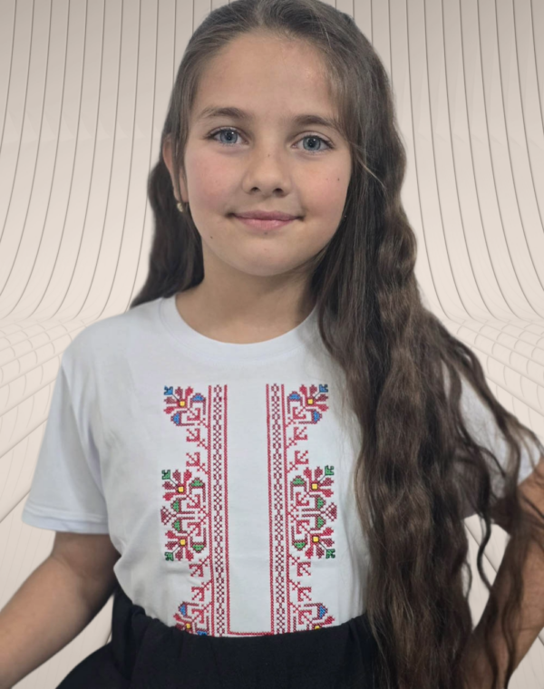 ДЕТСКА ТЕНИСКА - БЪЛГАРСКИ РИТЪМ (БЯЛА 10-5)